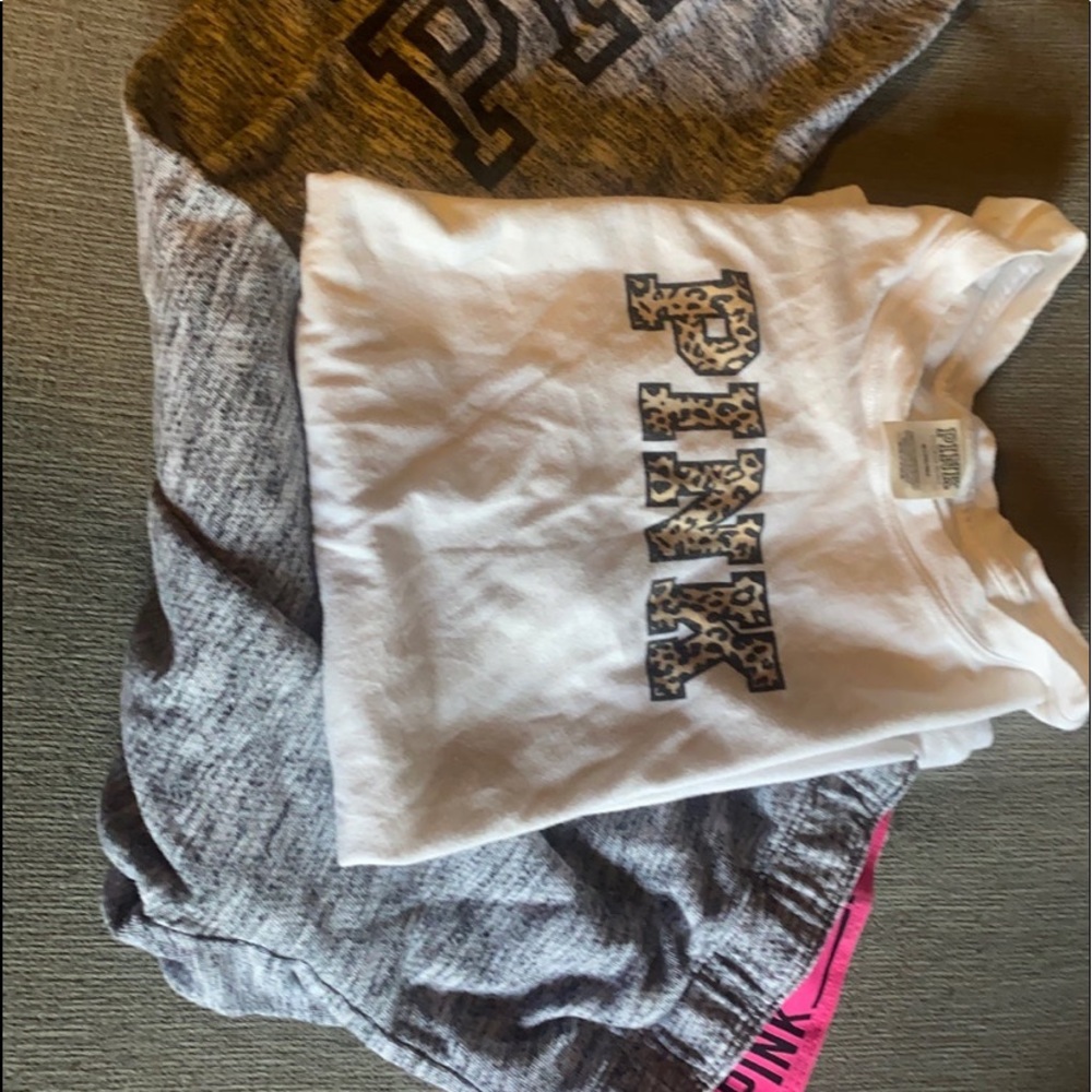 Vs PINK outfit
